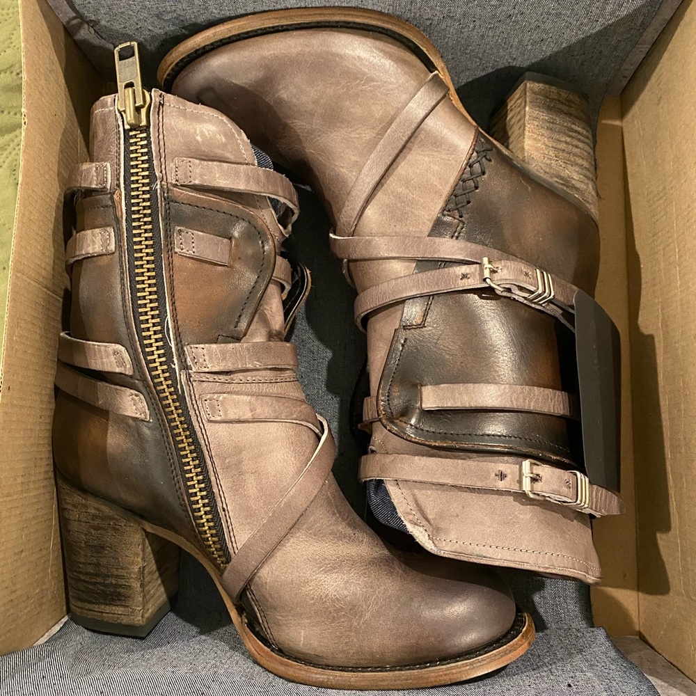 Freebird by Steven Baker Booties